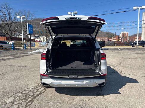 Used 2019 BMW X5 xDrive40i w/ Premium Package 2 image 28