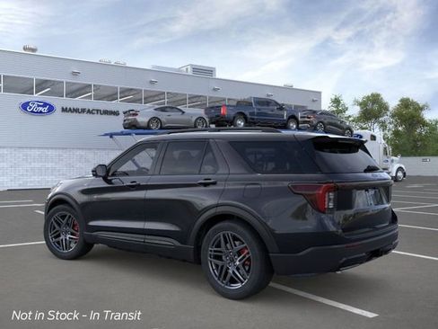 New 2026 Ford Explorer ST-Line RWD image 4