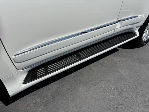 Used 2019 Lexus GX 460 Premium AWD/4WD image 11
