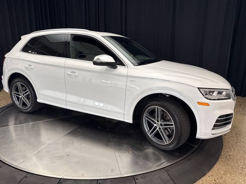 Used 2018 Audi SQ5 Prestige w/ Prestige Package AWD/4WD image 12