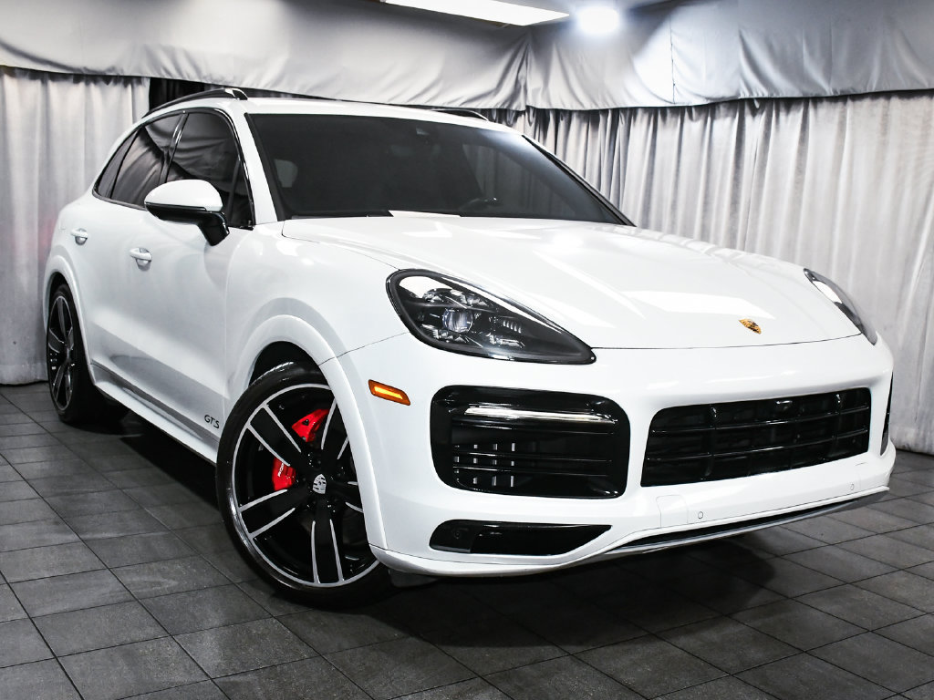Used 2021 Porsche Cayenne GTS w/ Premium Package Plus AWD/4WD image 3