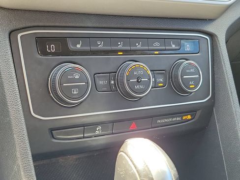 Used 2019 Volkswagen Atlas SE w/ Towing Package FWD image 27