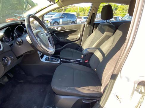 Used 2016 Ford Fiesta SE image 14
