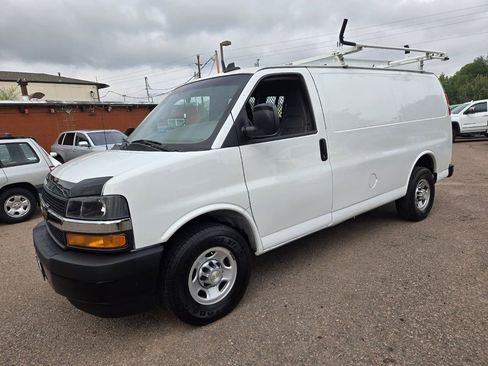 Used 2021 Chevrolet Express 2500 w/ Driver Convenience Package image 3