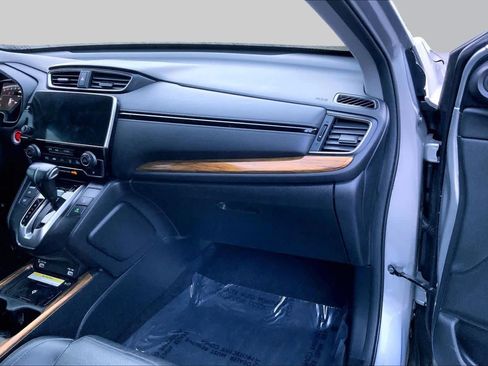 Used 2020 Honda CR-V Touring image 18