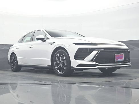 Used 2025 Hyundai Sonata SEL FWD image 27