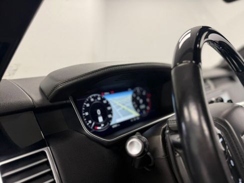 Used 2019 Land Rover Range Rover image 45