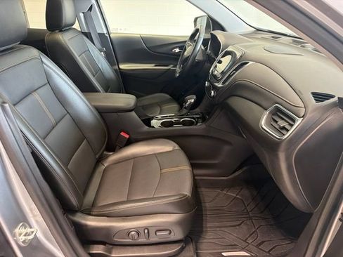 Used 2024 Chevrolet Equinox Premier AWD/4WD image 12