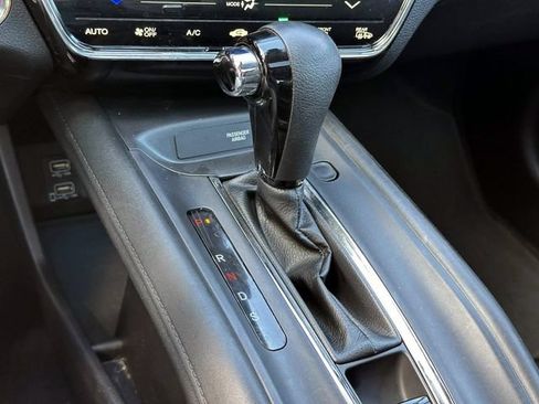 Used 2021 Honda HR-V EX image 28