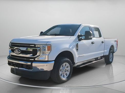 Certified 2022 Ford F250 XLT AWD/4WD image 12