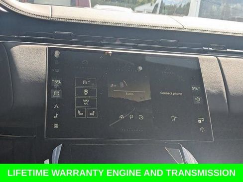 Used 2025 Land Rover Range Rover Sport SE AWD/4WD image 16