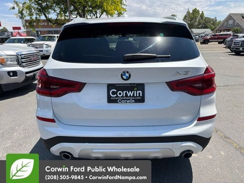 Used 2018 BMW X3 xDrive30i w/ Premium Package AWD/4WD image 6