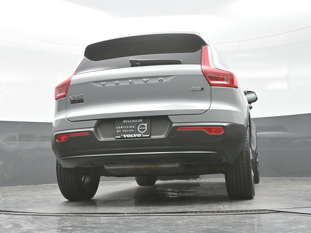 Used 2026 Volvo XC40 B5 Plus AWD/4WD image 29