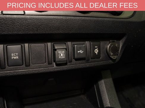 Certified 2023 Toyota Tacoma TRD Off-Road AWD/4WD image 14