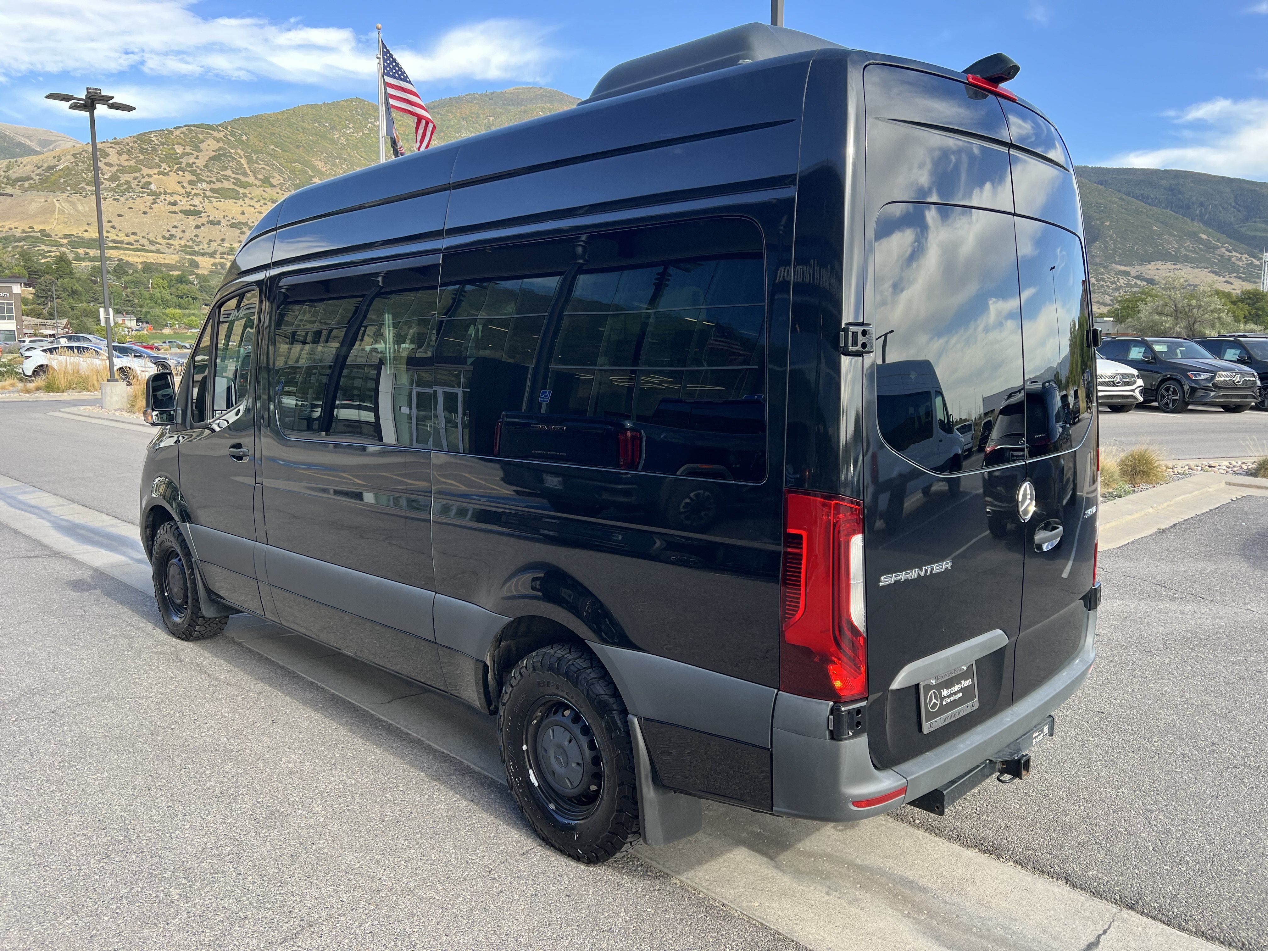 Used 2023 Mercedes-Benz Sprinter 2500 image 9