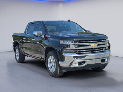 Used 2021 Chevrolet Silverado 1500 LTZ w/ LTZ Premium Package image 10