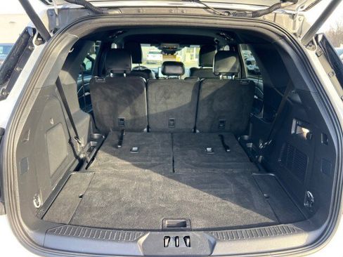 Certified 2025 Ford Explorer ST-Line w/ ST-Line Street Pack image 26