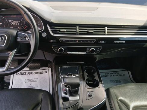Used 2019 Audi Q7 3.0T Premium Plus w/ Premium Plus Package image 11