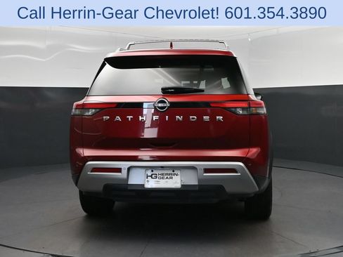 Used 2023 Nissan Pathfinder SL w/ SL Premium Package FWD image 6