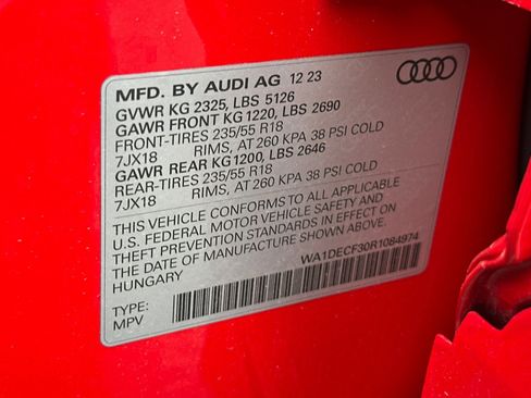 Used 2024 Audi Q3 2.0T Premium image 25
