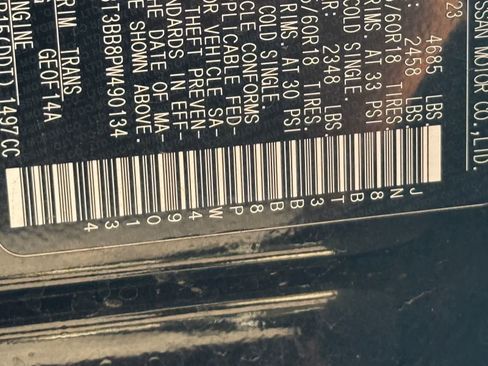 Used 2023 Nissan Rogue SV image 18