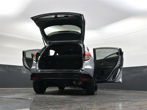 Used 2022 Honda HR-V Sport image 40