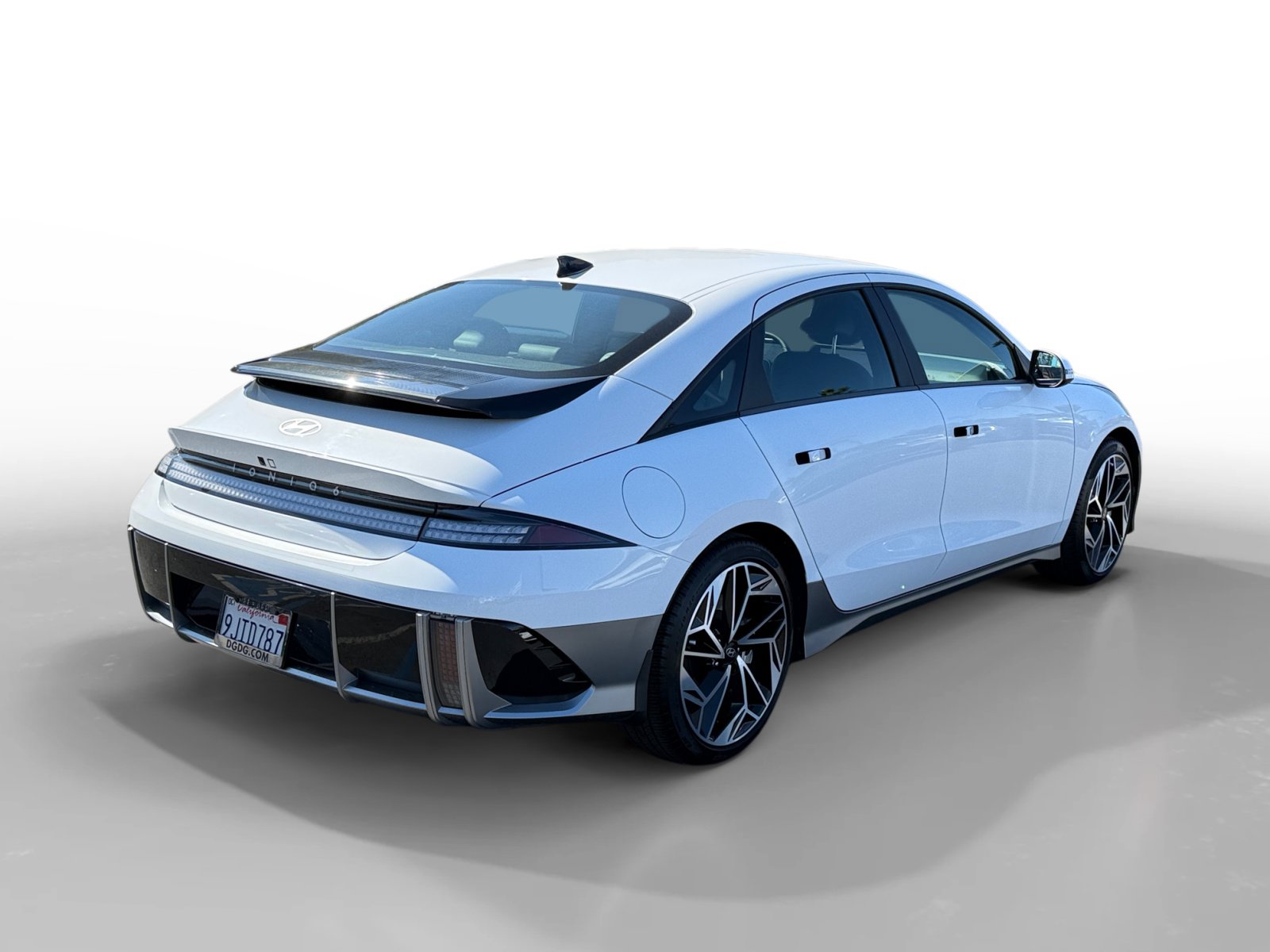 Certified 2023 Hyundai Ioniq 6 SEL RWD image 5