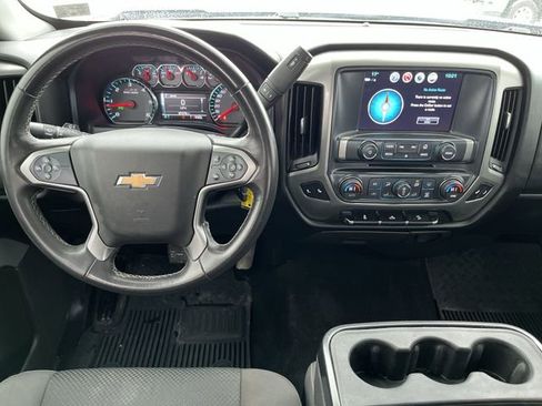 Used 2018 Chevrolet Silverado 1500 LT w/ All Star Edition image 13