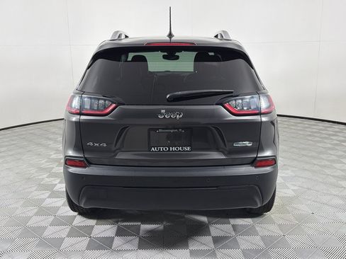 Used 2019 Jeep Cherokee Latitude Plus w/ Comfort/Convenience Group AWD/4WD image 6