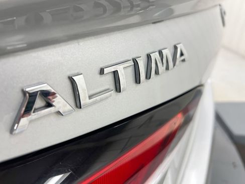 Used 2020 Nissan Altima 2.0 SR image 27