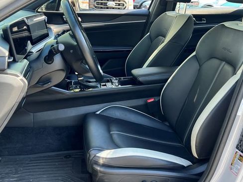 Used 2025 Kia K5 GT-Line w/ GT-Line Premium Package image 28