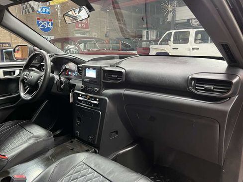 Used 2020 Ford Explorer 4WD Police Interceptor image 10