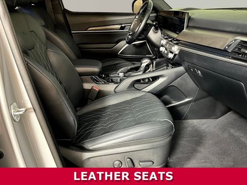 Used 2024 Kia Telluride EX X-Line AWD/4WD image 28