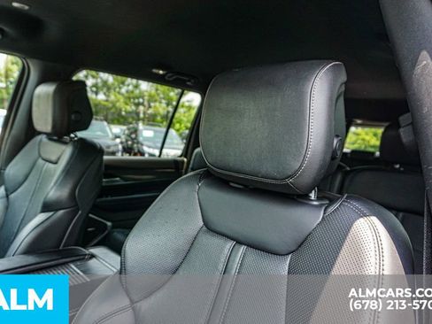 Used 2023 Jeep Wagoneer Series II image 18