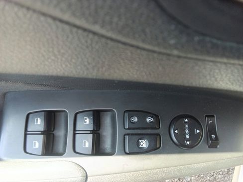 Used 2020 Hyundai Accent SE FWD image 16