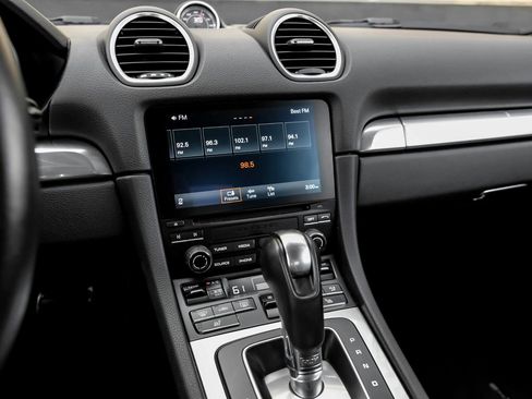 Used 2019 Porsche 718 Cayman S RWD image 30