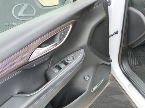 Used 2021 Buick Envision Avenir w/ Technology Package II FWD image 9