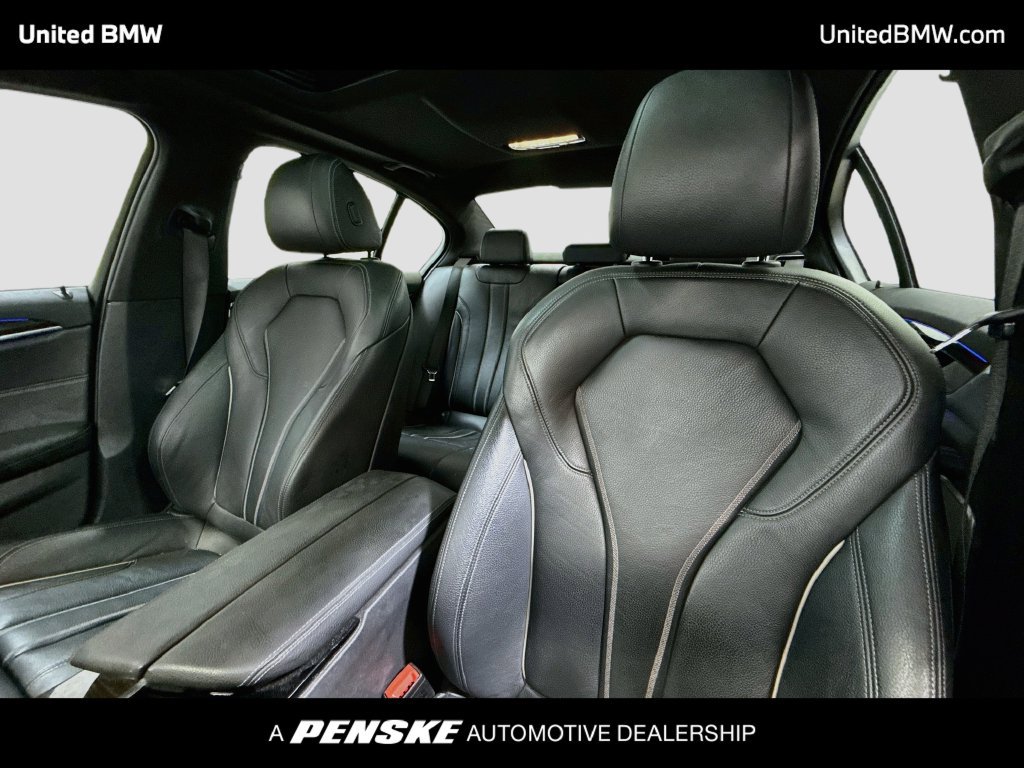 Used 2021 BMW 540i RWD image 12