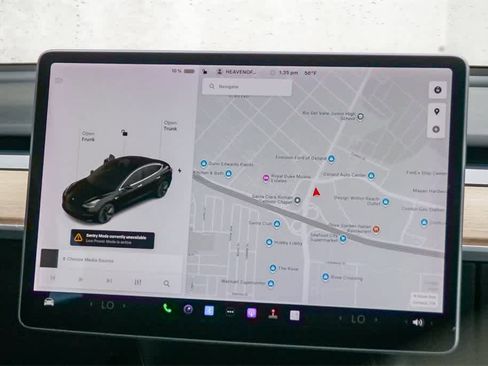 Used 2018 Tesla Model 3 Long Range image 13