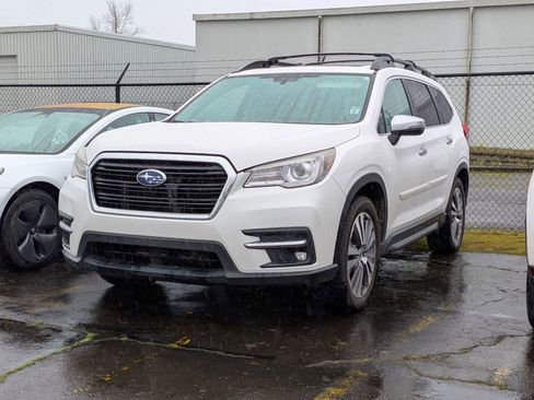 Used 2022 Subaru Ascent Touring image 1
