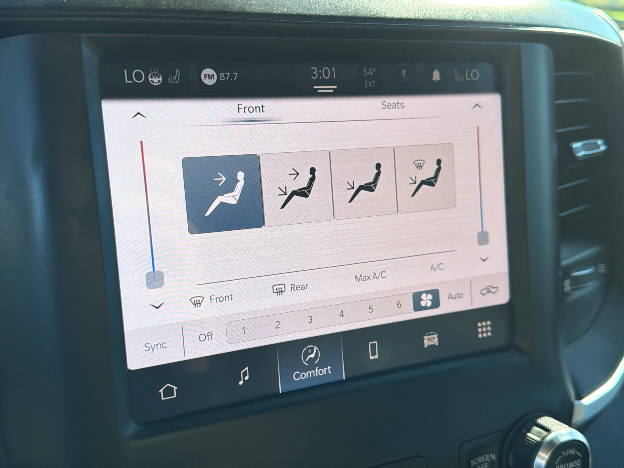 Used 2022 RAM 1500 Big Horn AWD/4WD image 22