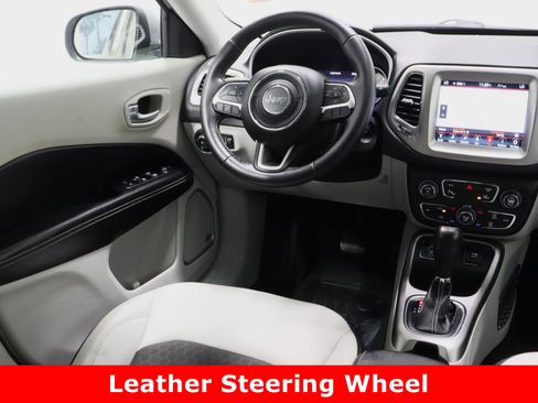 Used 2017 Jeep Compass Latitude w/ Popular Equipment Group image 33