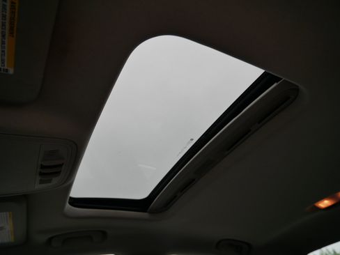 Used 2013 Buick Regal Premium FWD image 33