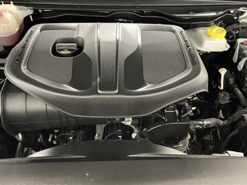 Used 2025 RAM 1500 Lone Star AWD/4WD image 26