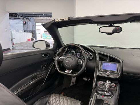 Used 2011 Audi R8 V10 AWD/4WD image 56