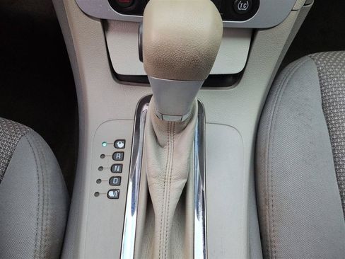 Used 2011 Chevrolet Malibu LS FWD image 23