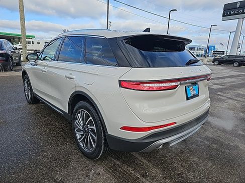 Used 2024 Lincoln Corsair Reserve w/ Equipment Group 201A image 4