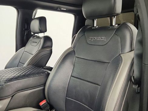 Used 2018 Ford F150 Raptor w/ Equipment Group 802A Luxury image 21