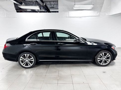 Used 2017 Mercedes-Benz C 300 4MATIC Sedan image 6
