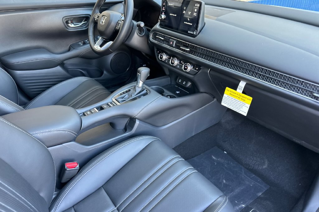 New 2027 Honda HR-V EX-L image 17